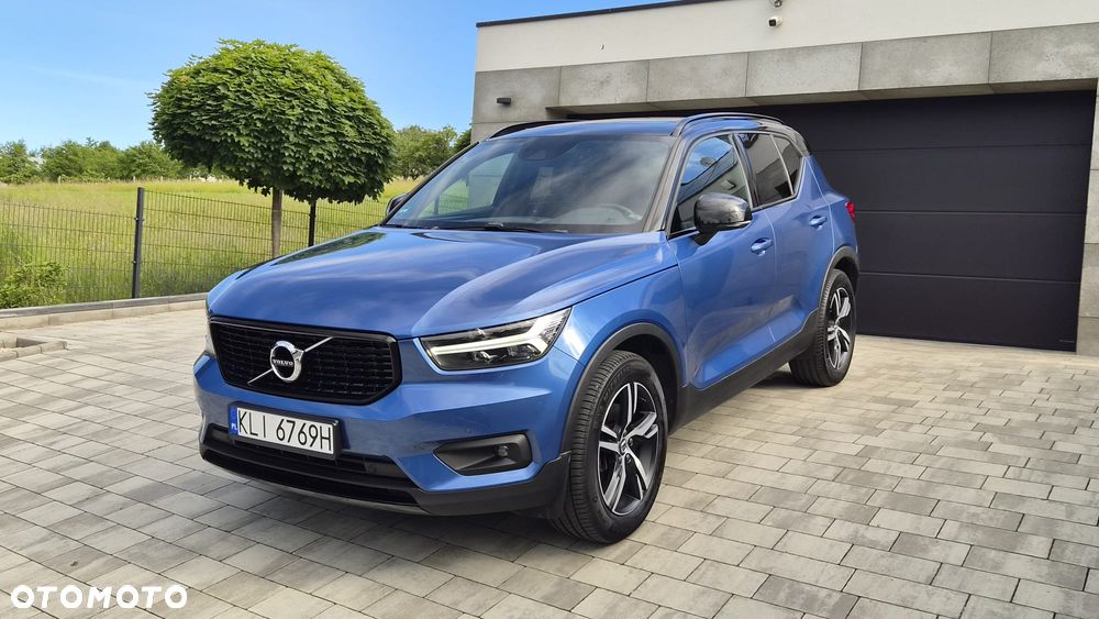 Volvo XC 40 D4 AWD Geartronic R-Design - 2