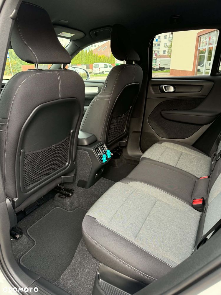 Volvo XC 40 - 12
