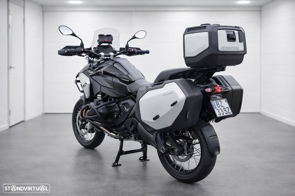 BMW R 1300 GS Triple Black - 2
