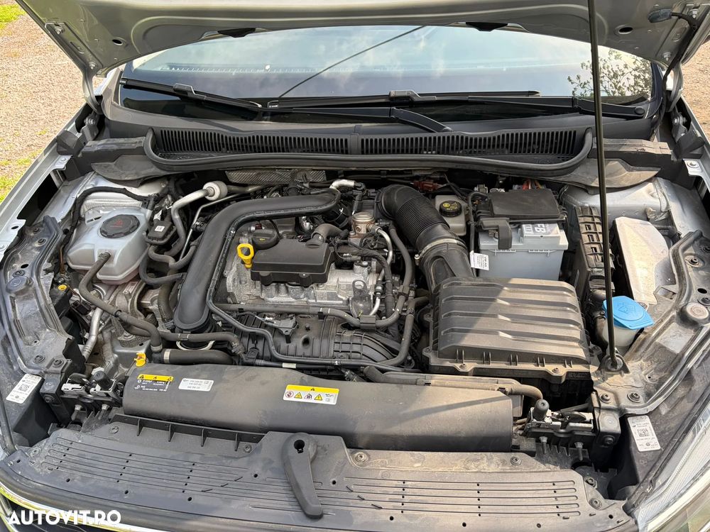 Volkswagen Taigo 1.0 TSI DSG Life - 21