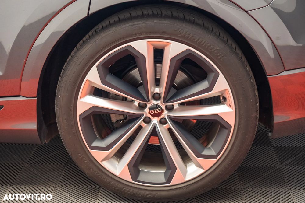 Audi Q8 3.0 55 TFSI quattro Tiptronic MHEV - 13