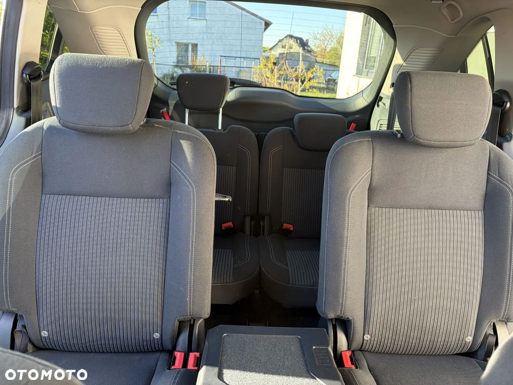 Ford Grand C-MAX 2.0 TDCi Titanium - 6