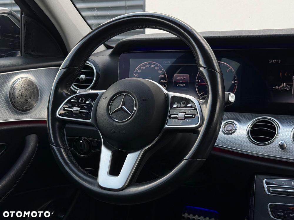 Mercedes-Benz Klasa E 200 d 9G-TRONIC Exclusive - 10