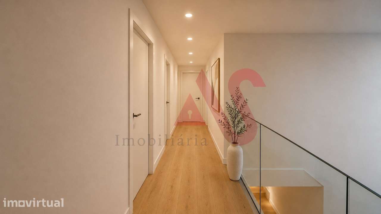Moradia T3 renovada, com Suíte, Closet e Aparcamento Exterior p/ 2 Car - Grande imagem: 4/6