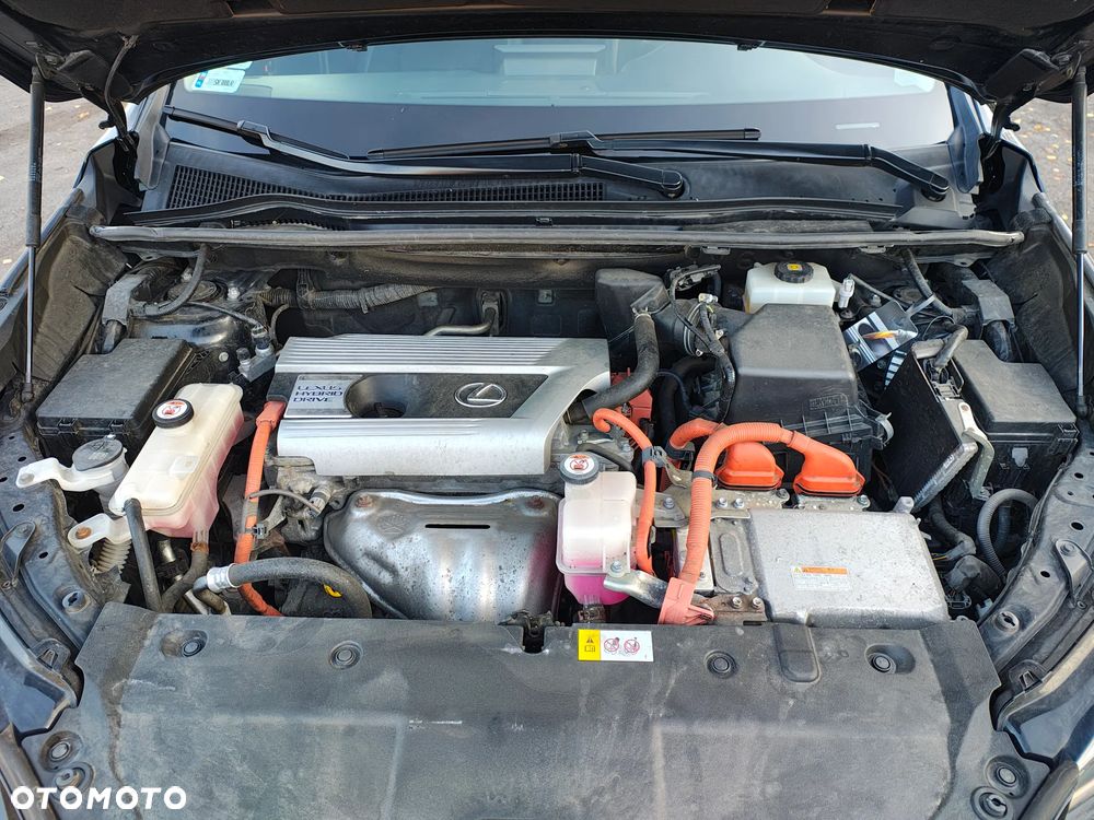 Lexus NX 300h Elegance 2WD - 18