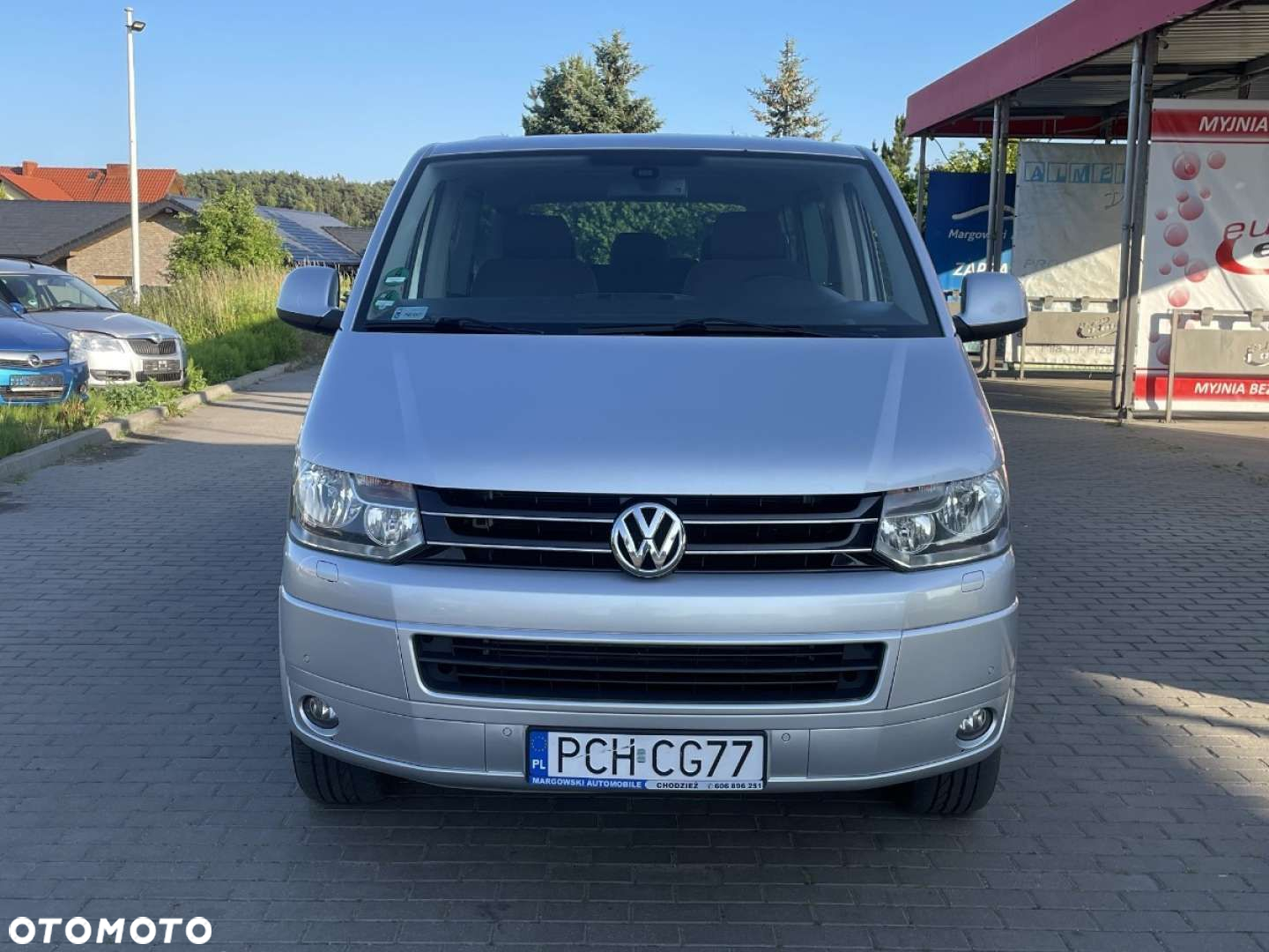 Volkswagen Caravelle - 2