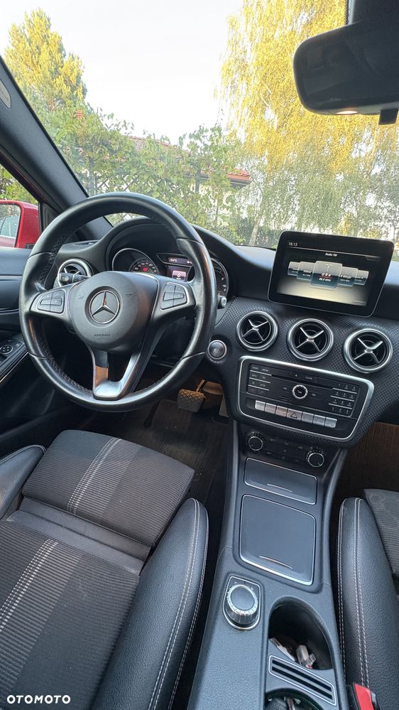 Mercedes-Benz Klasa A 180 d 7G-DCT - 14