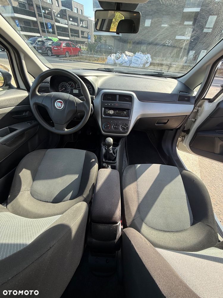 Fiat Punto - 11