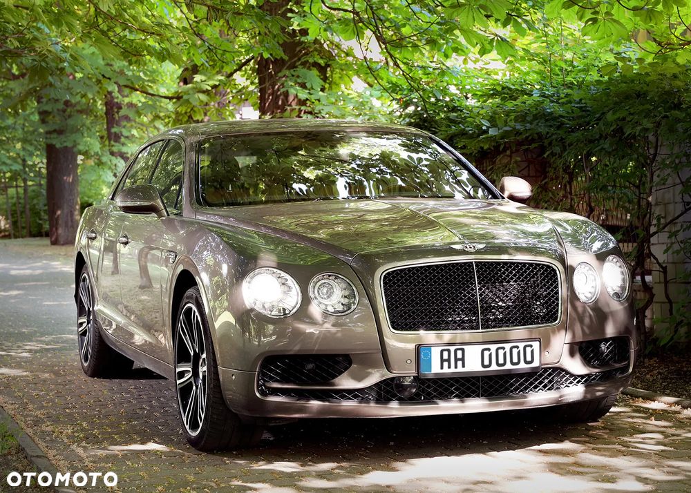 Bentley Flying Spur V8 S - 1