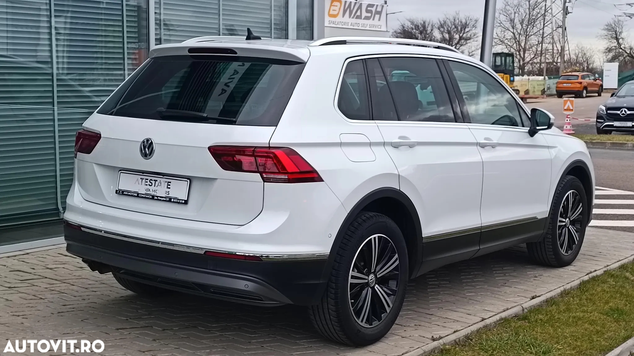 Volkswagen Tiguan 2.0 TDI 4Mot DSG Highline - 6
