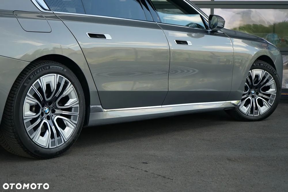 BMW Seria 7 740d xDrive mHEV sport - 10