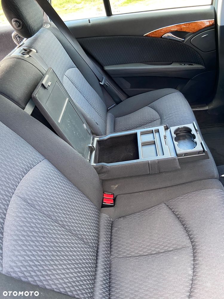 Mercedes-Benz Klasa E - 12