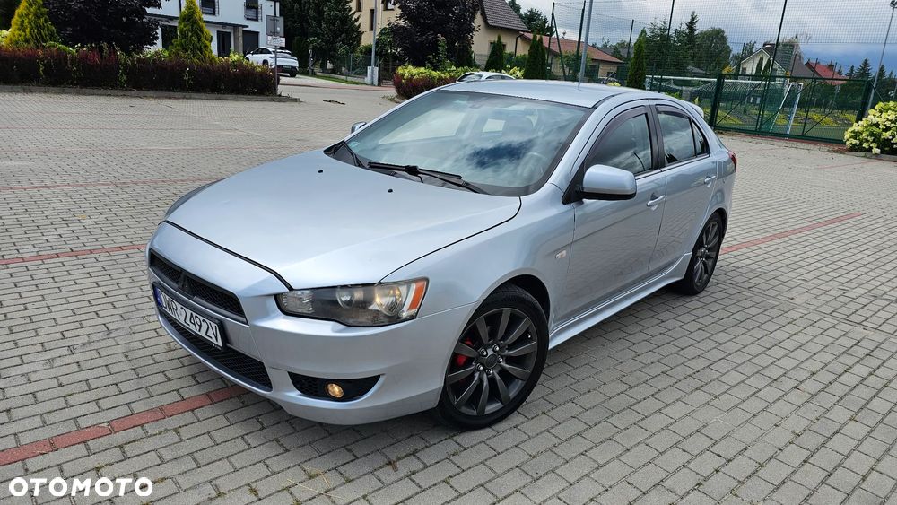 Mitsubishi Lancer 2.0 DID Instyle - 9