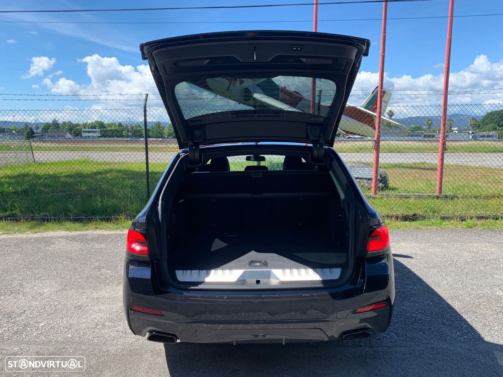 BMW 530 e Pack Desportivo M Pro - 50