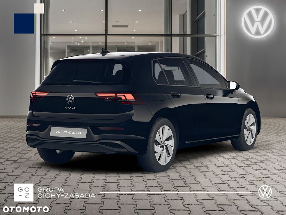 Volkswagen Golf - 6