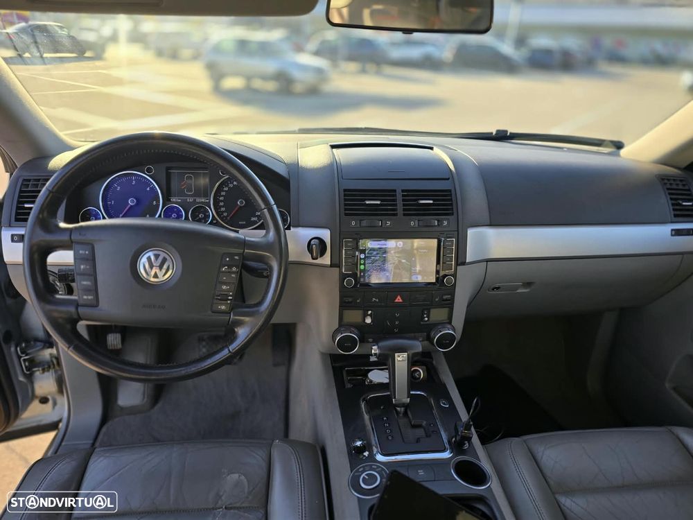 VW Touareg 3.0 TDI V6 Tiptronic - 14