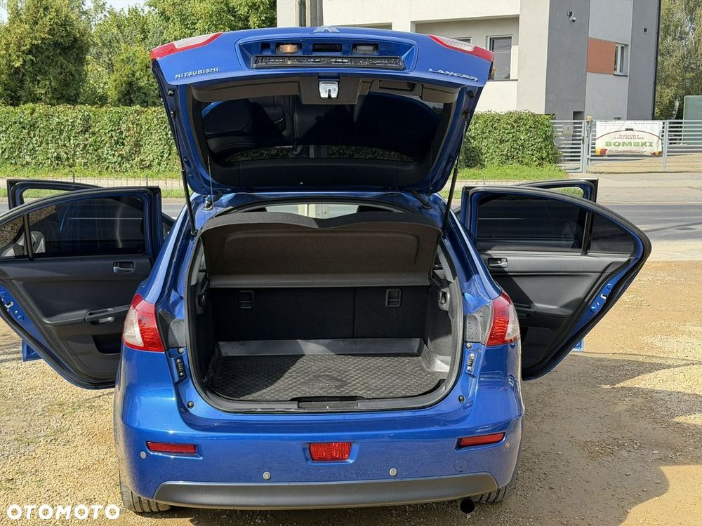 Mitsubishi Lancer - 21