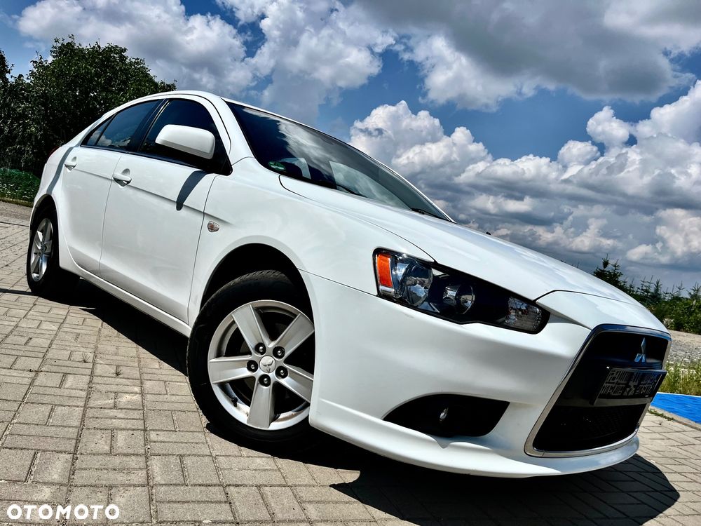 Mitsubishi Lancer 1.5 Invite - 6