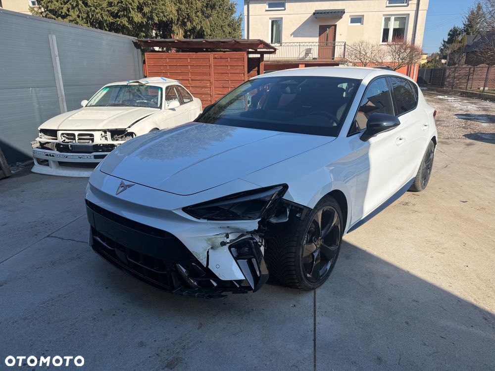 Cupra Leon 1.5 eTSI DSG - 15