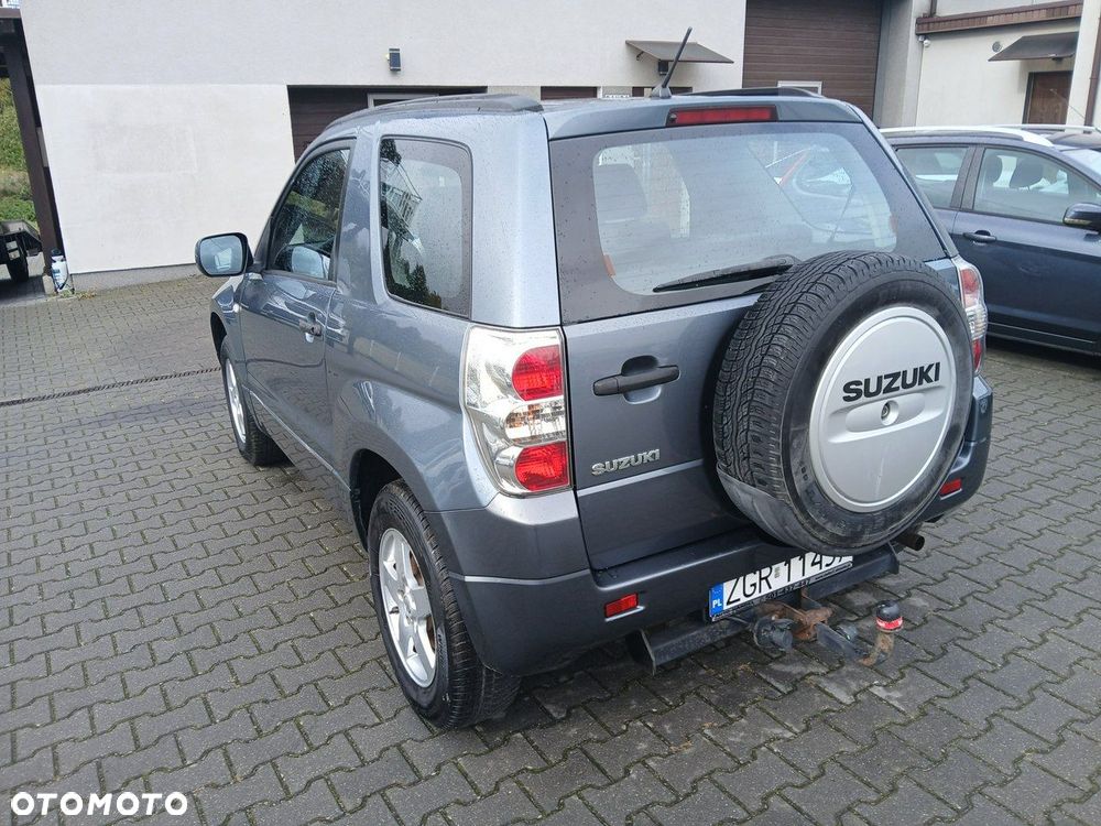 Suzuki Grand Vitara 1.6 - 4