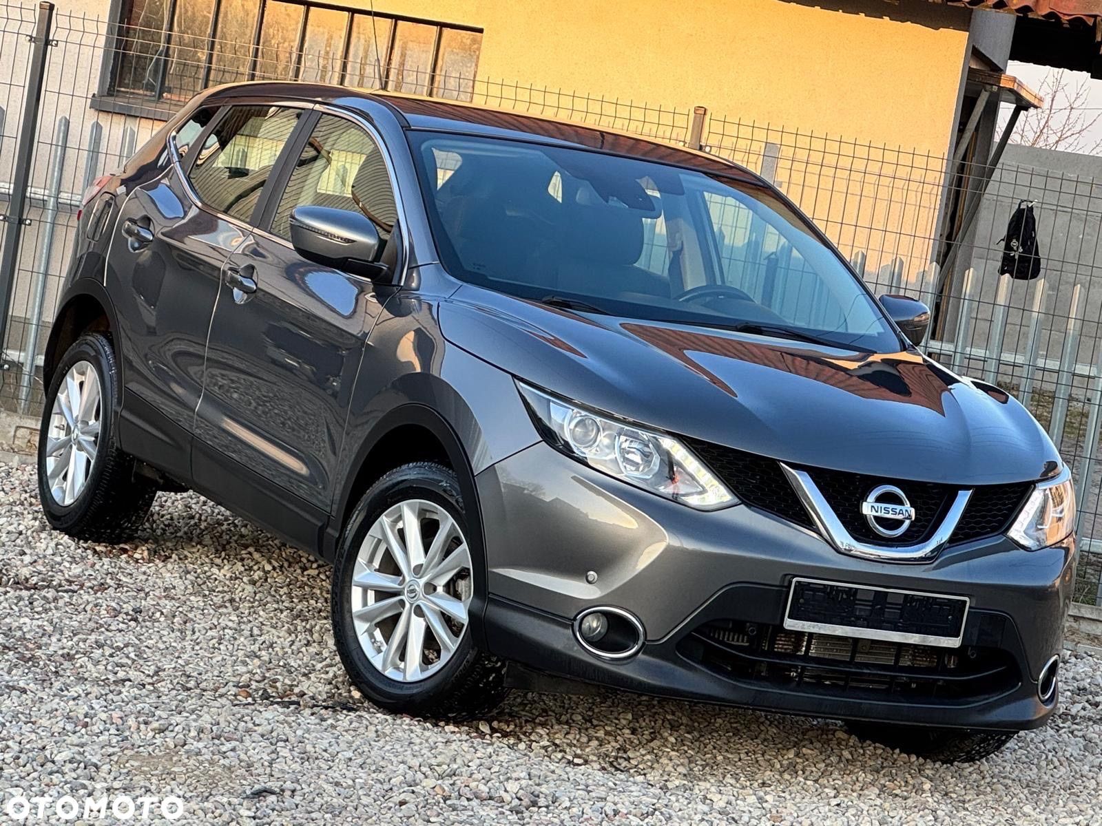 Nissan Qashqai 1.2 DIG-T Tekna Xtronic EU6 - 1