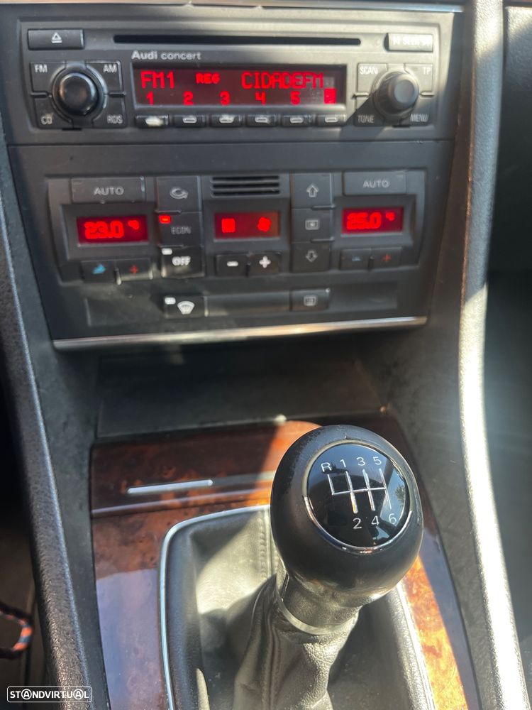 Audi A4 Avant 1.9 TDI m6 Exclusive - 20