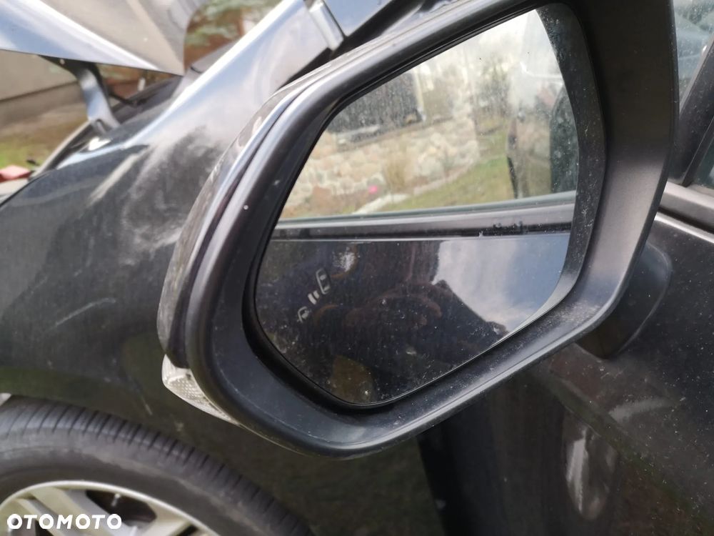 Suzuki Swace 1.8 Hybrid CVT Comfort+ - 9