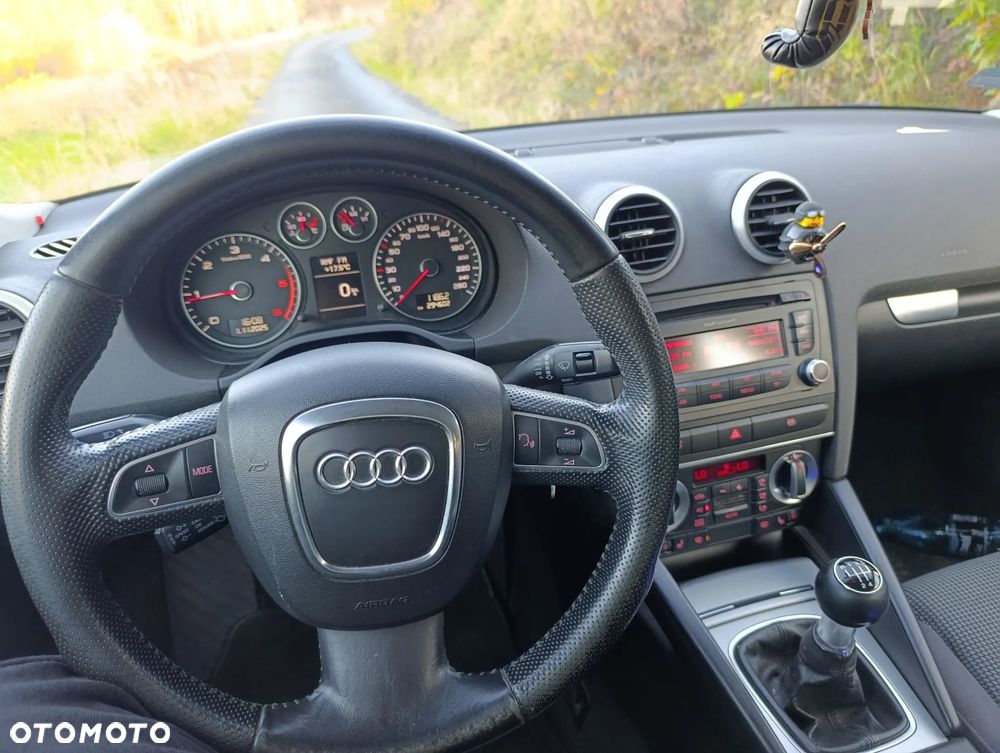 Audi A3 Sportback 1.9 TDI DPF e - 11