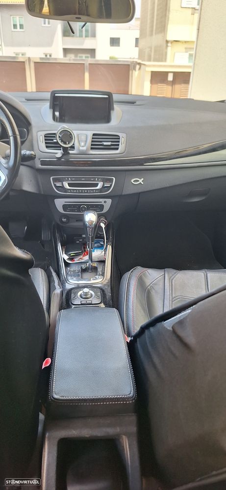 Renault Mégane Sport Tourer ENERGY dCi 110 EDC BOSE EDITION - 18