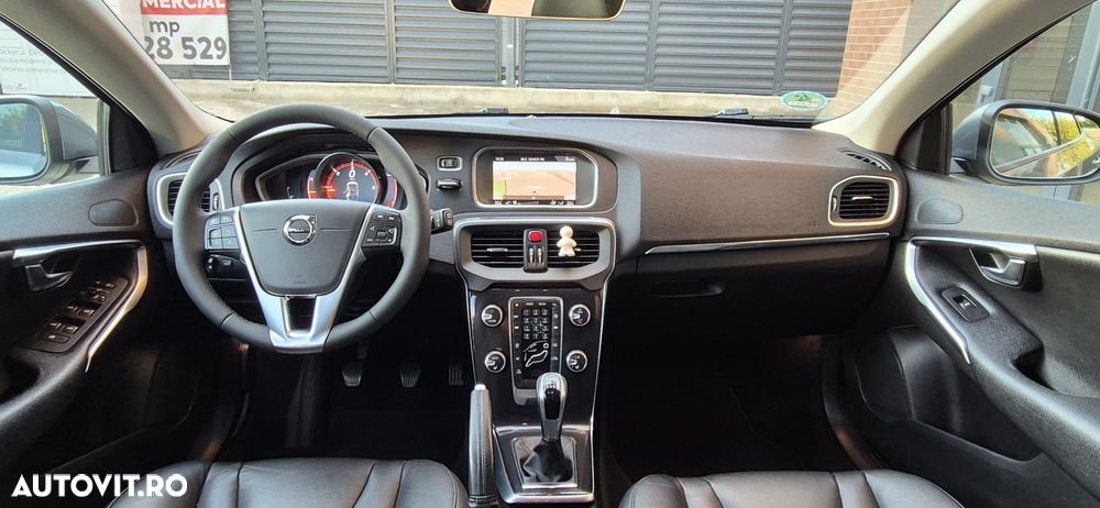 Volvo V40 - 6