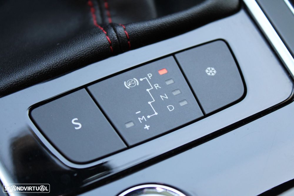 Peugeot 308 PureTech 130 EAT6 Stop & Start GT-Line Edition - 16