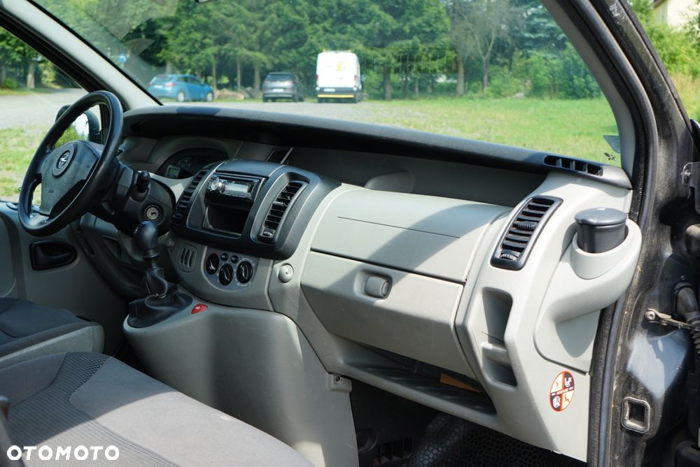 Opel Vivaro L1H1 2.9t - 10