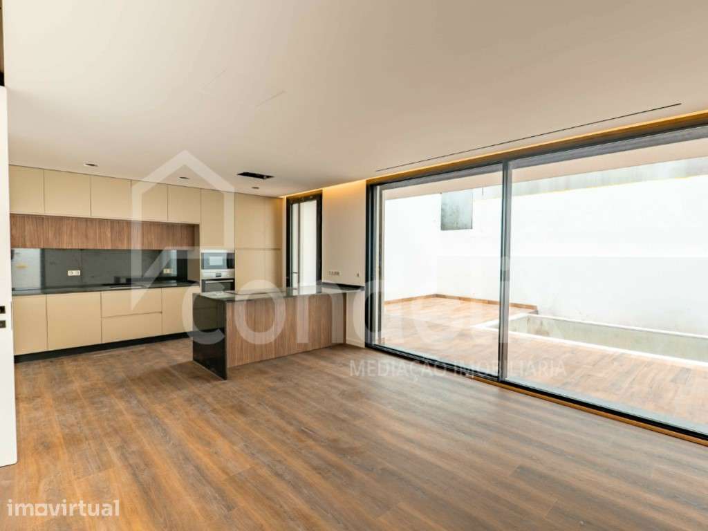 Moradia Térrea para venda em São Julião do Tojal - Grande imagem: 5/39