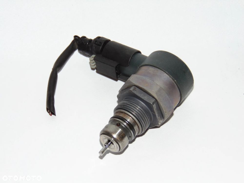 Zawór regulator czujnik ciśnienia paliwa A6110780449 0281002494 Mercedes W169 W245 W203 W211 A B C E Klasa W639 Vito 2.0 2.2 CDI - 1