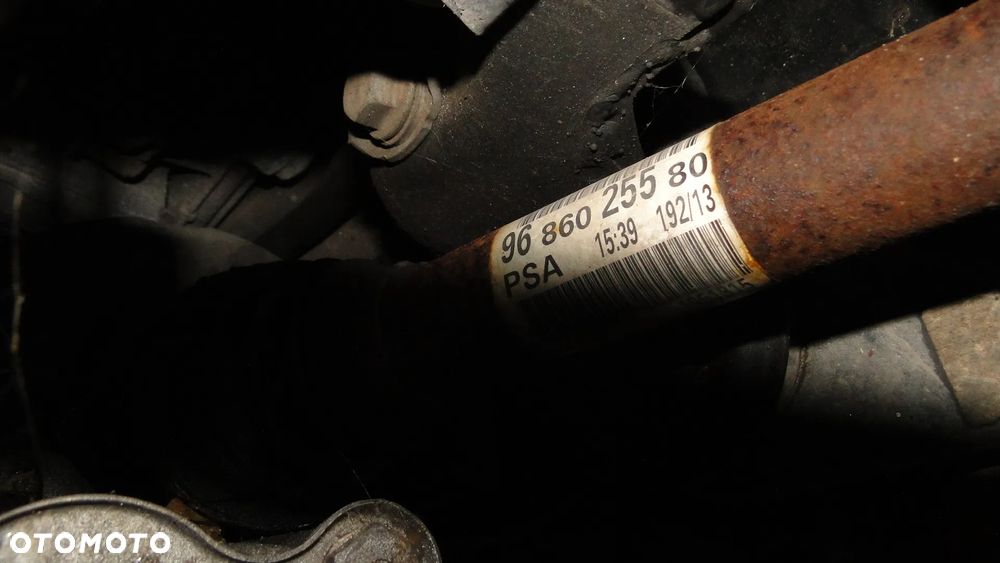 PEUGEOT 208 I CITROEN C3 II PÓLOŚ PÓŁOŚKA LEWA KRÓTKA 1.6 E-HDI 92KM 12-19r - 2