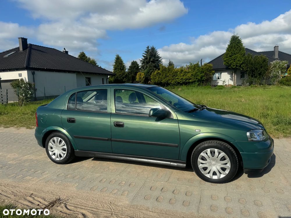 Opel Astra - 4