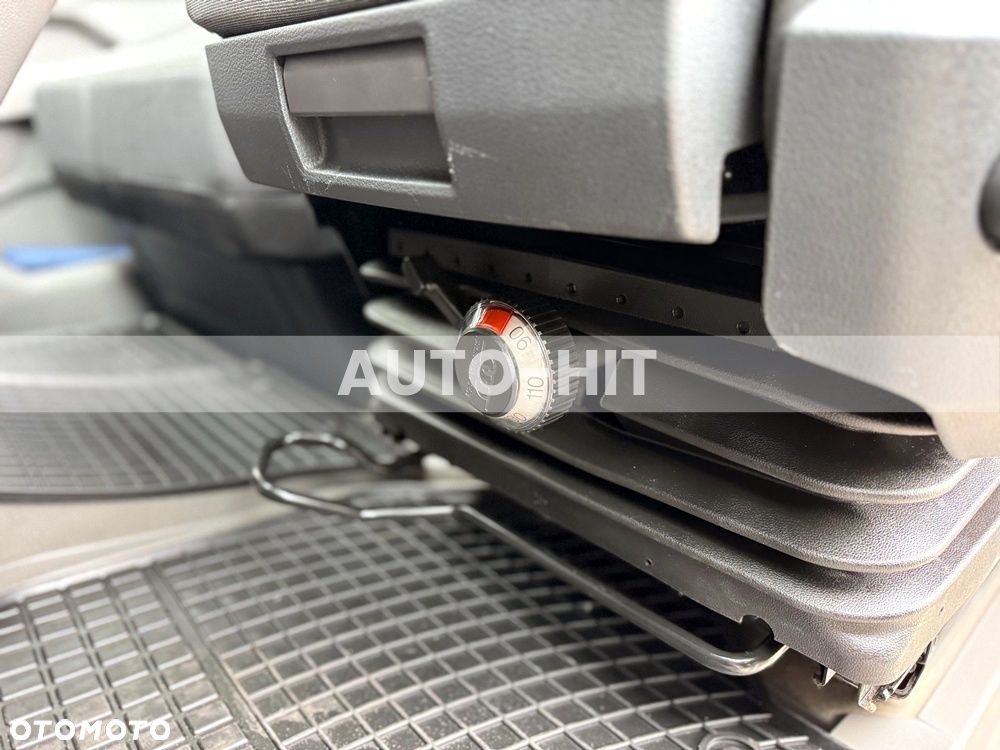 Volkswagen Crafter - 7