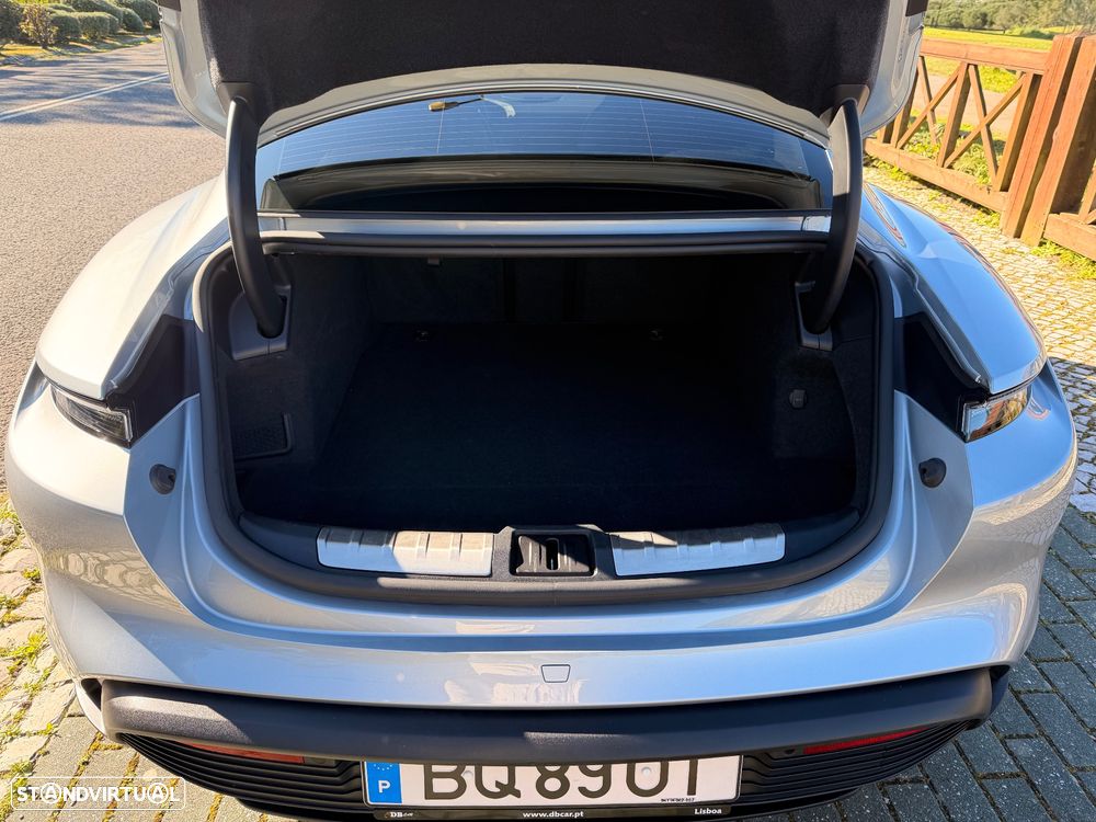 Porsche Taycan 4S - 10