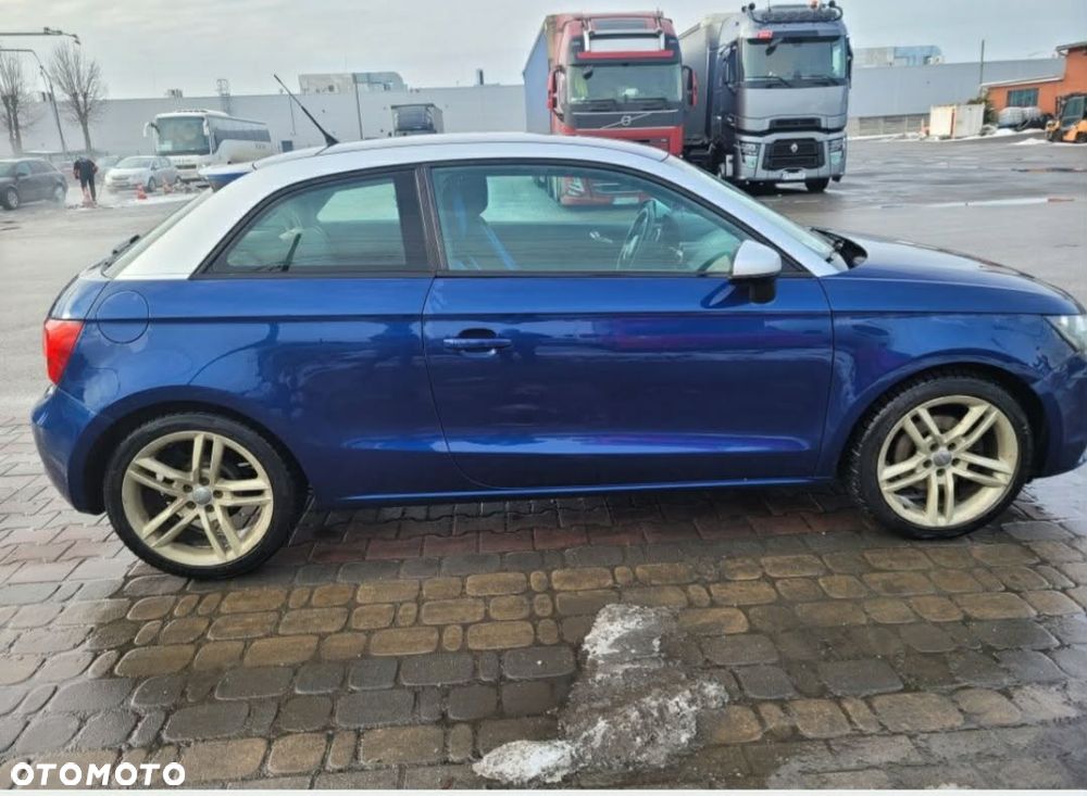 Audi A1 3-drzwiowe 1.6 TDI admired - 3