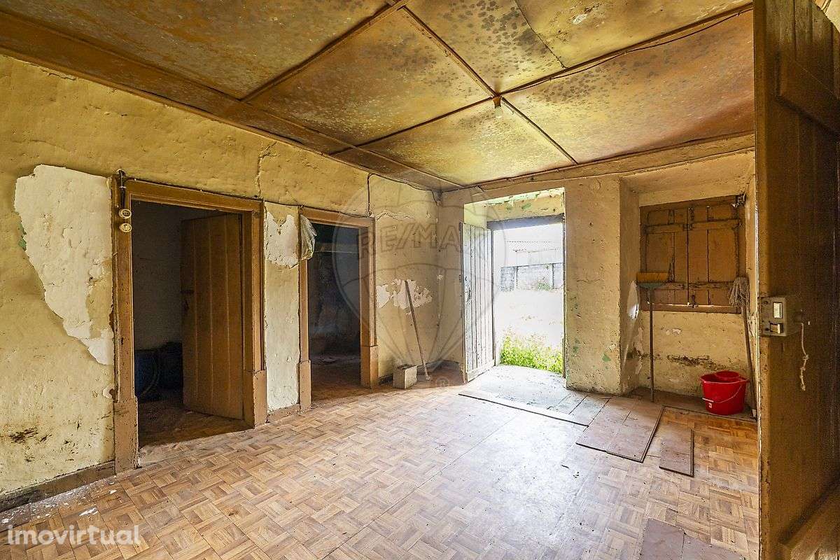 Moradia T2 para venda - Grande imagem: 3/18
