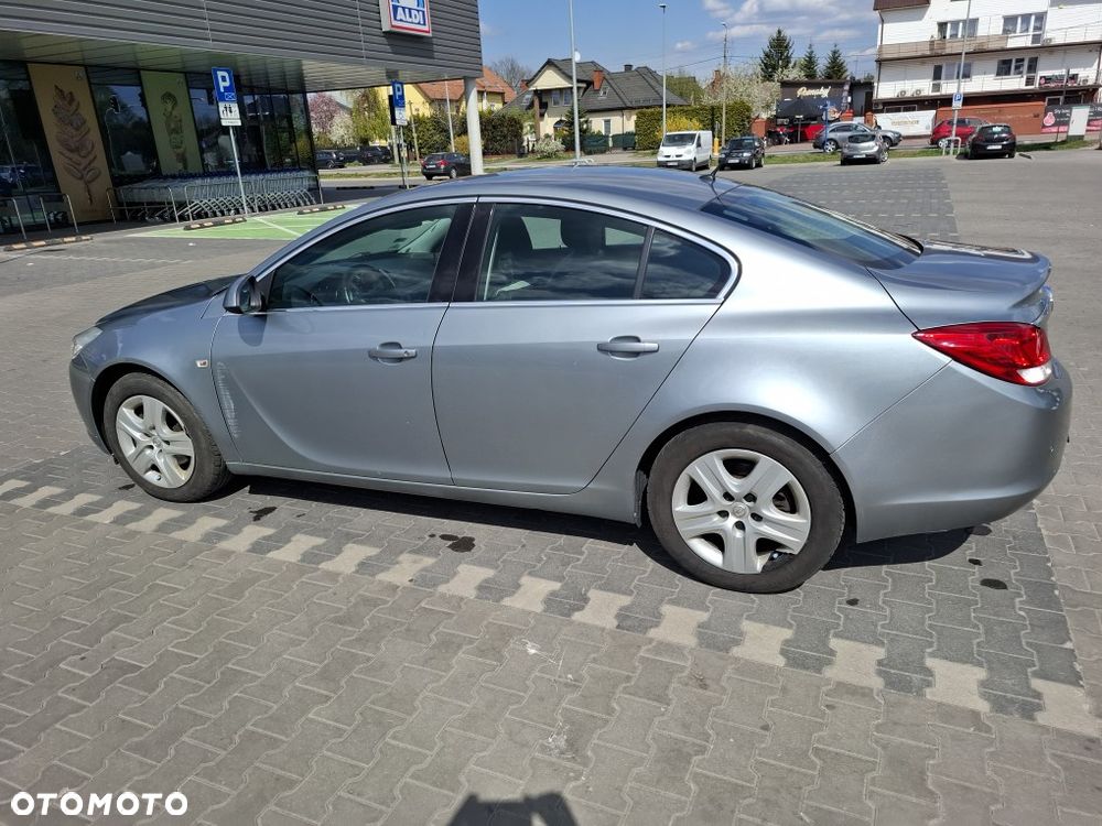 Opel Insignia 1.8 - 3