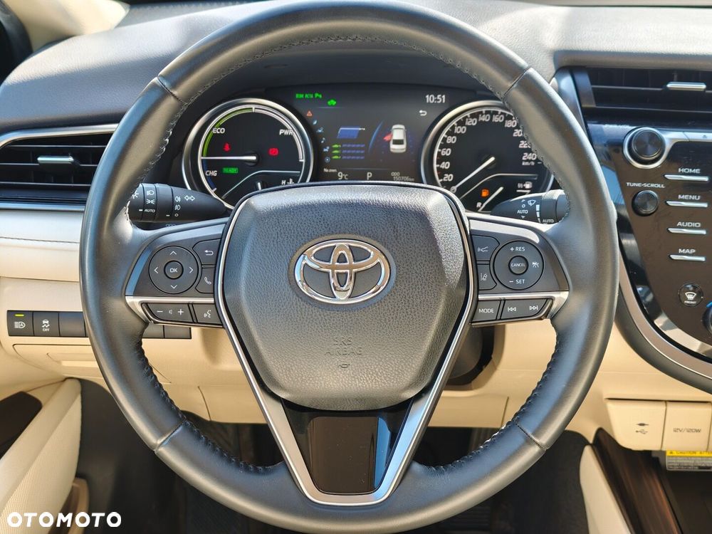 Toyota Camry 2.5 Hybrid Executive CVT - 18