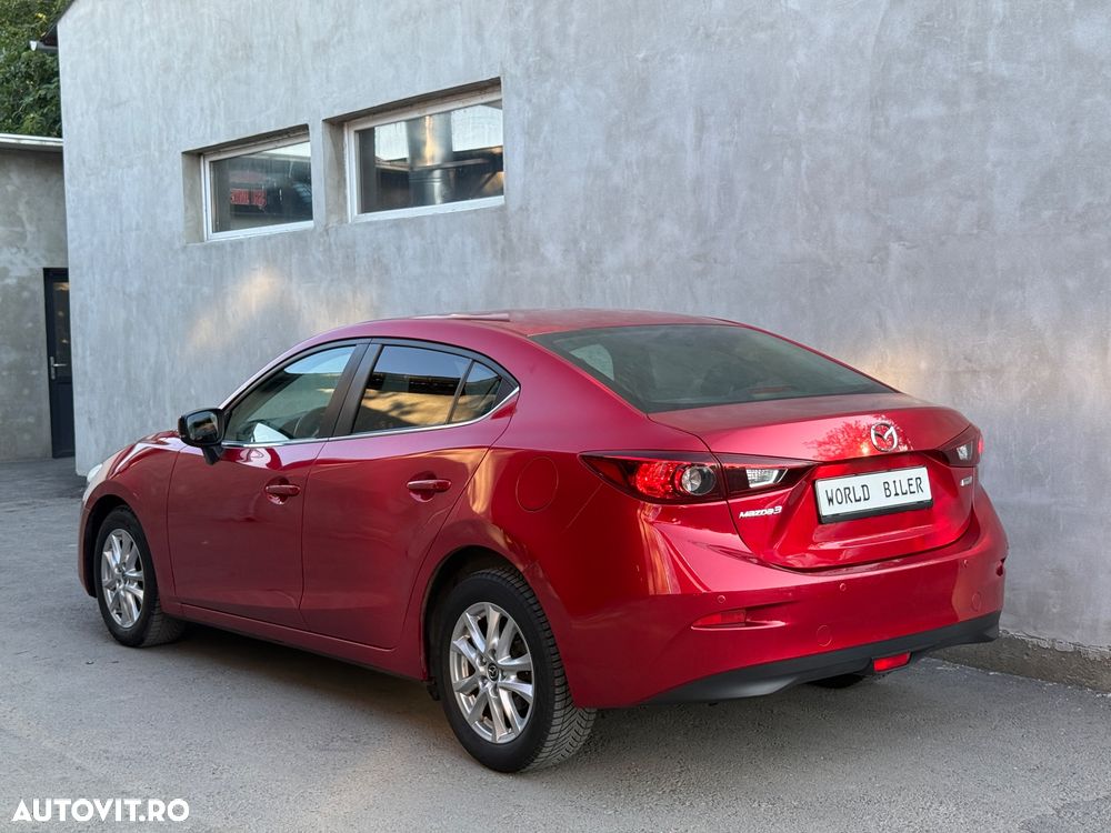 Mazda 3 - 10