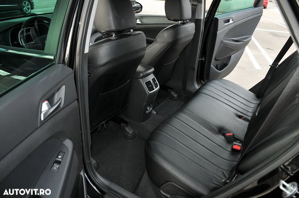 Hyundai Tucson 1.6 T-GDi 4WD 7DCT Style - 12