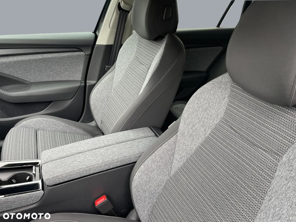 Skoda Superb 1.5 TSI Plug-in Hybrid Edition 130 DSG - 12