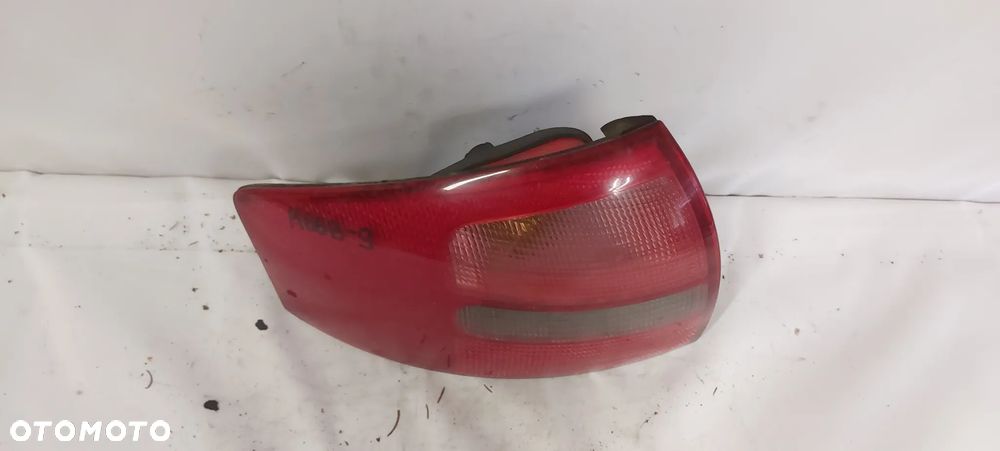 .  TYL TYLNA LAMPA LEWA AUDI A6 C5 SEDAN - 3