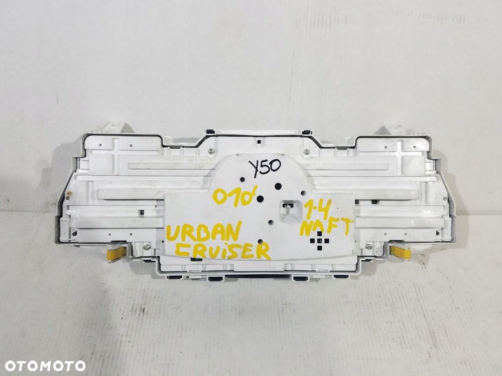 LICZNIK ZEGARY URBAN CRUISER 1.4 D 83800-52K70-B - 2