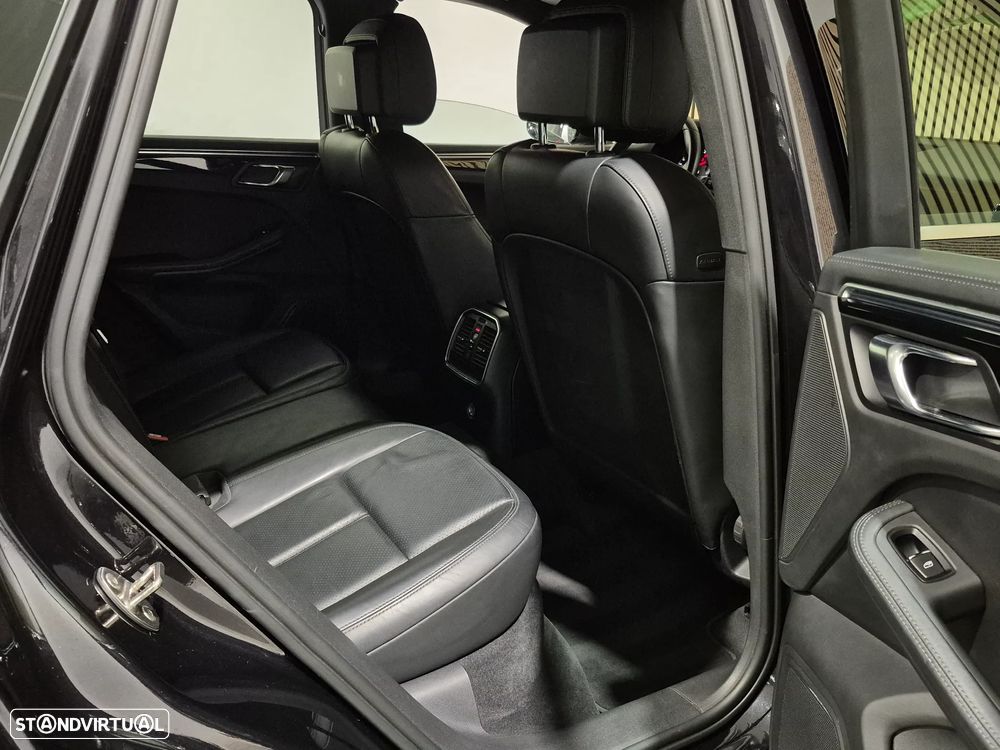 Porsche Macan S - 39