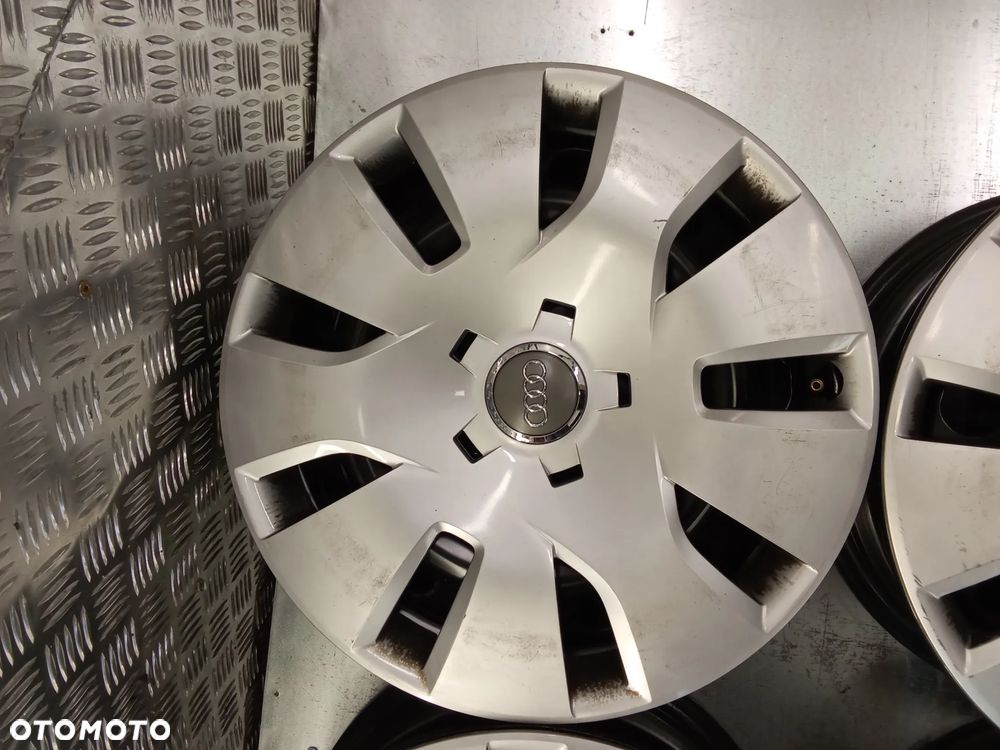 Felgi Audi A3 A4 Q2 6,5Jx16 et46 5x112 - 3