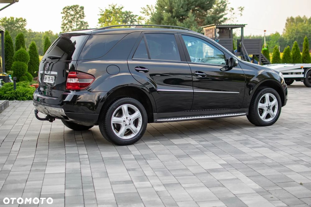 Mercedes-Benz ML 320 CDI 4Matic 7G-TRONIC DPF Edition 10 - 10
